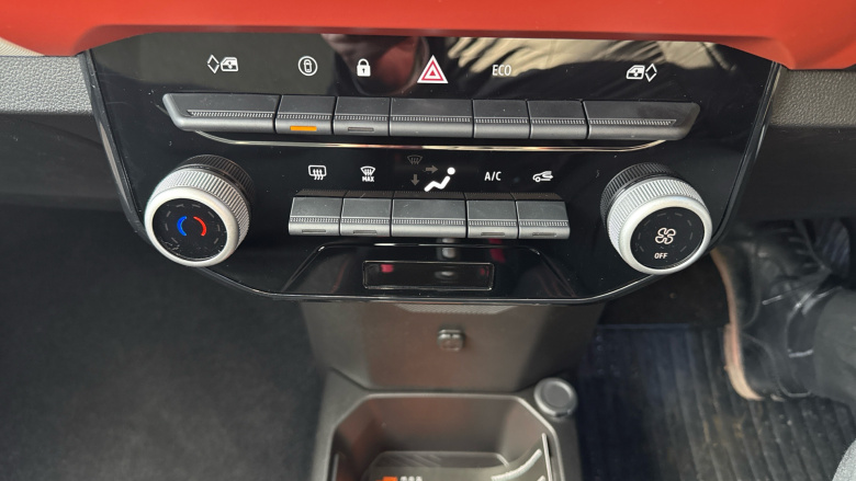 Dacia Spring 27kWh Expression 65 48kW 5dr Auto Electric Hatchback